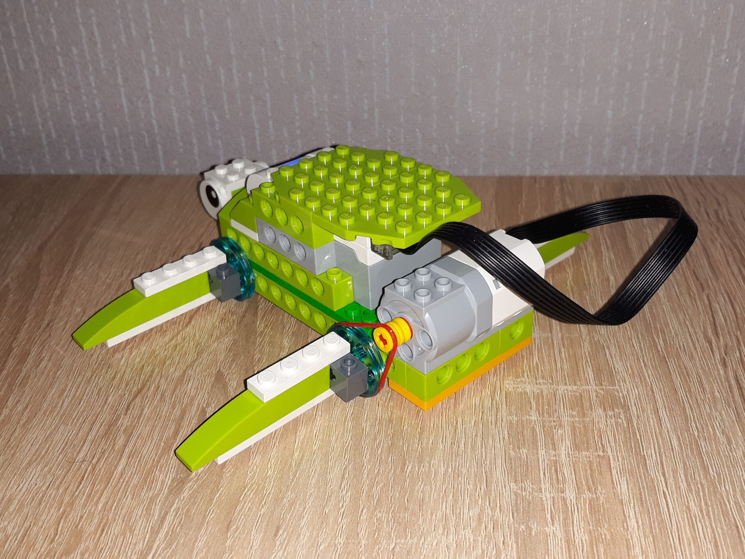 Схема сборки для набора LEGO Education WeDo 2.0 Черепашка